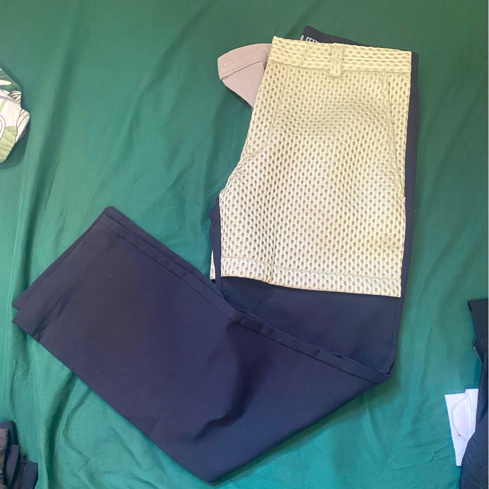 ANZEVINO GETTY Large men’s formal pant.